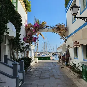 https://la-gondola.in-canary-islands.com